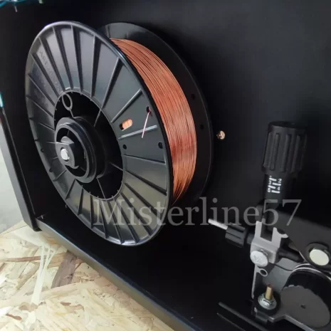 Saldatrice a Filo Continuo Elettrodo MIG MMA TIG Multiprocesso synergic Gas 600A8 Saldatrice a Filo Continuo Elettrodo MIG MMA TIG Multiprocesso synergic Gas 600A8